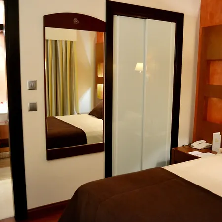 Maroa Отель Виго