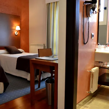 Maroa Hotel 4*