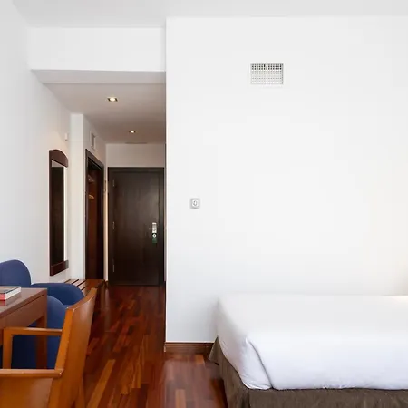 Otel Maroa