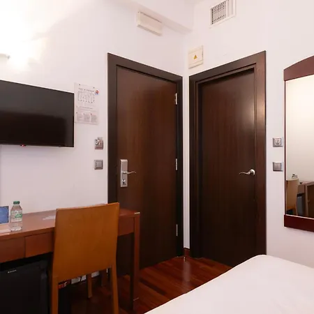 Maroa 4* Vigo